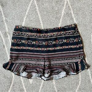 LOFT Black Floral Ruffled Hem Shorts NWT